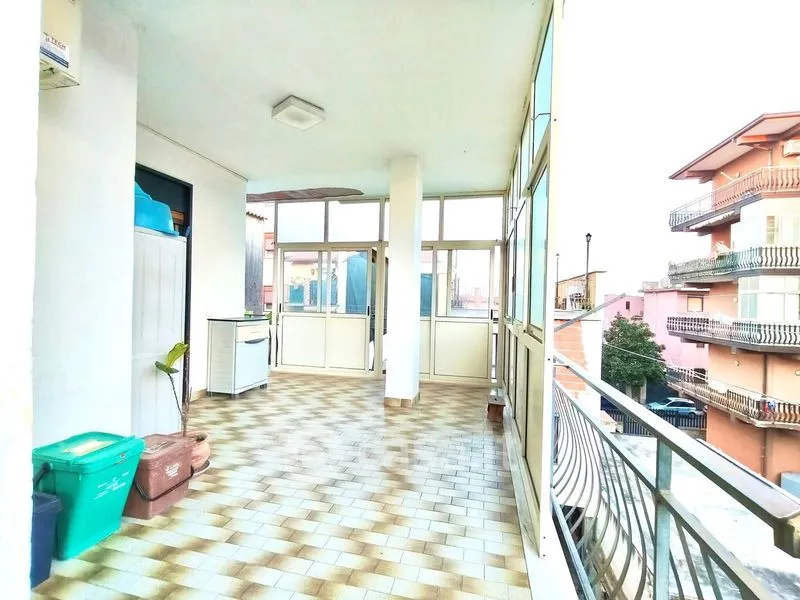 Rõdu - Semi-detached Apartment with Balcony in Misterbianco