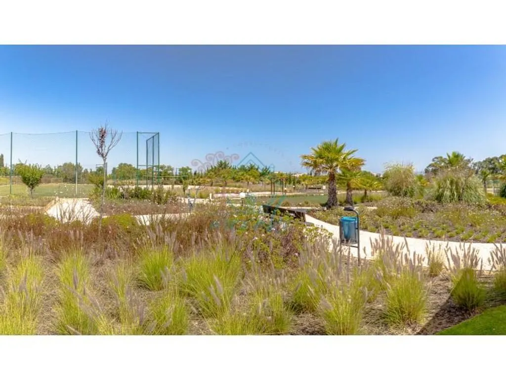 Jardin - Luxury Hotel with Resort Amenities in Espiche
