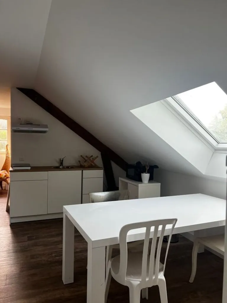 Söögituba - Student-Friendly Studio in La Chapelle-sur-Erdre