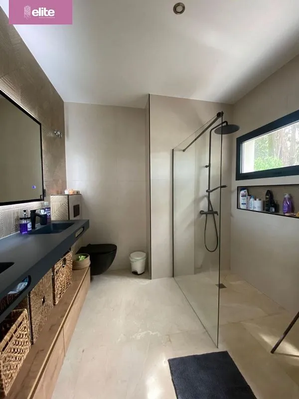 Salles de bain - Single-Storey Chalet with Pool in El Juncal