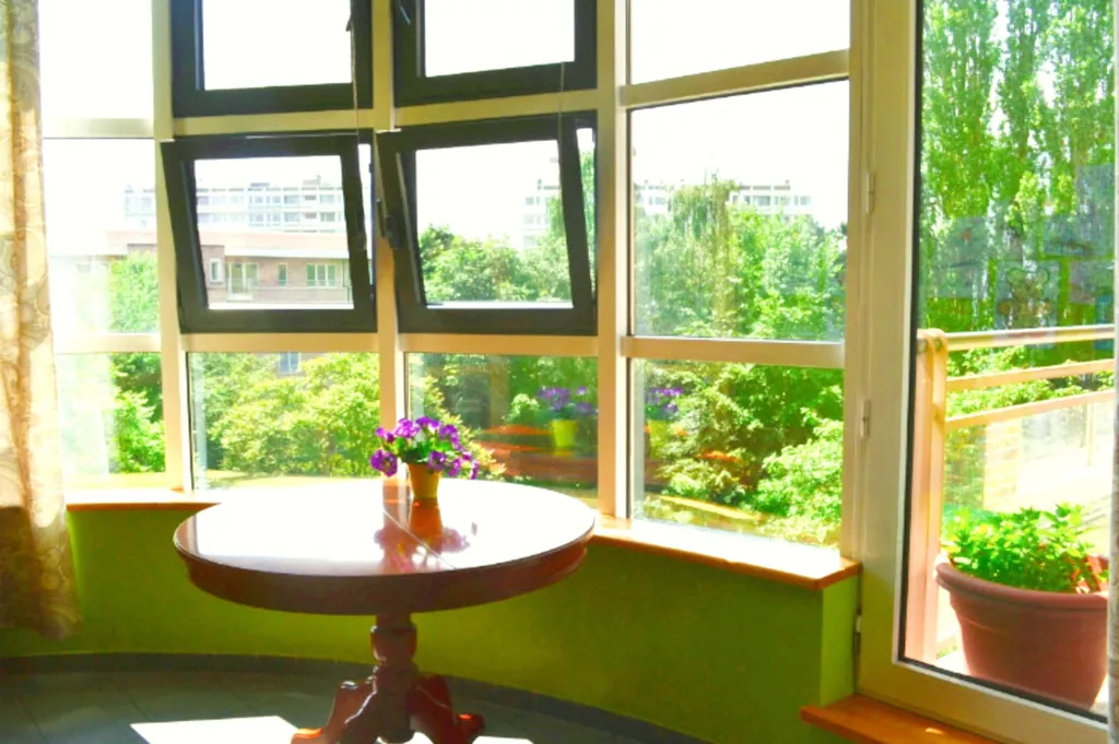 Balcon - Appartement Élégant avec Terrasse dans le Quartier des Ambassades