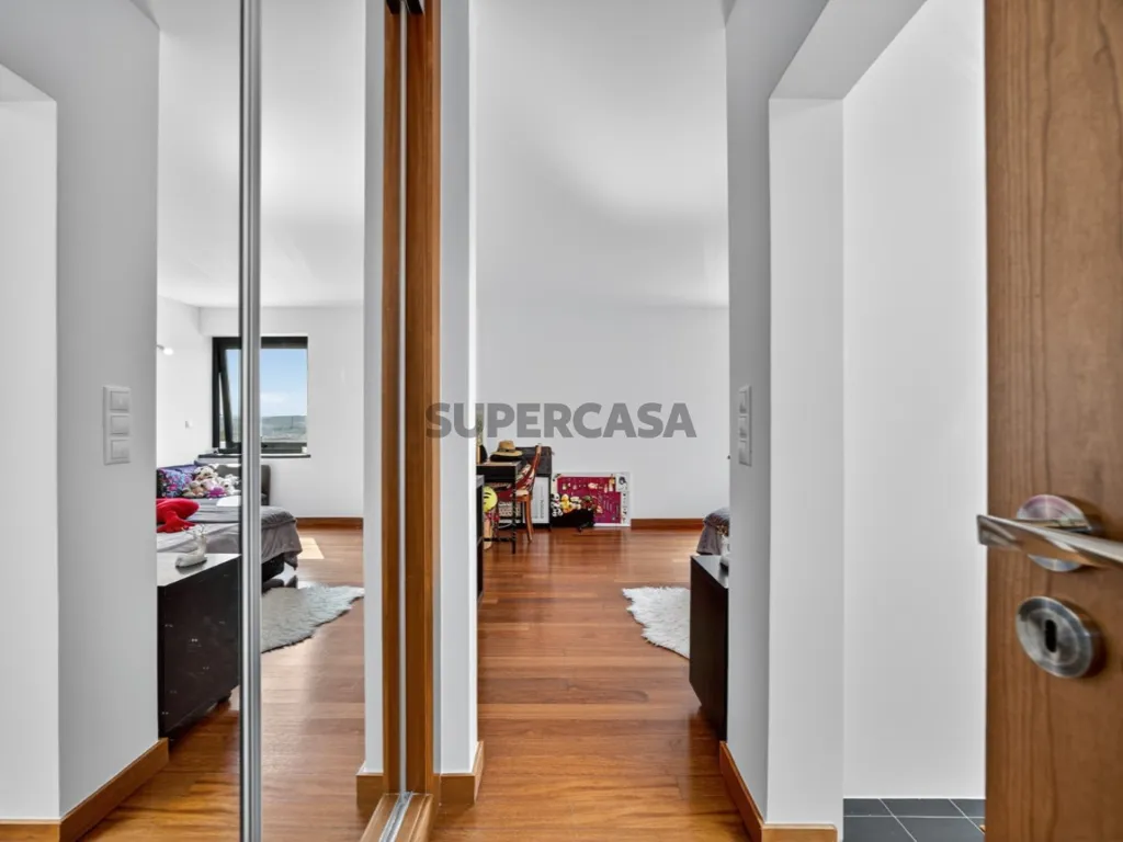 Flur - Modern Villa with Industrial Design in Assafora