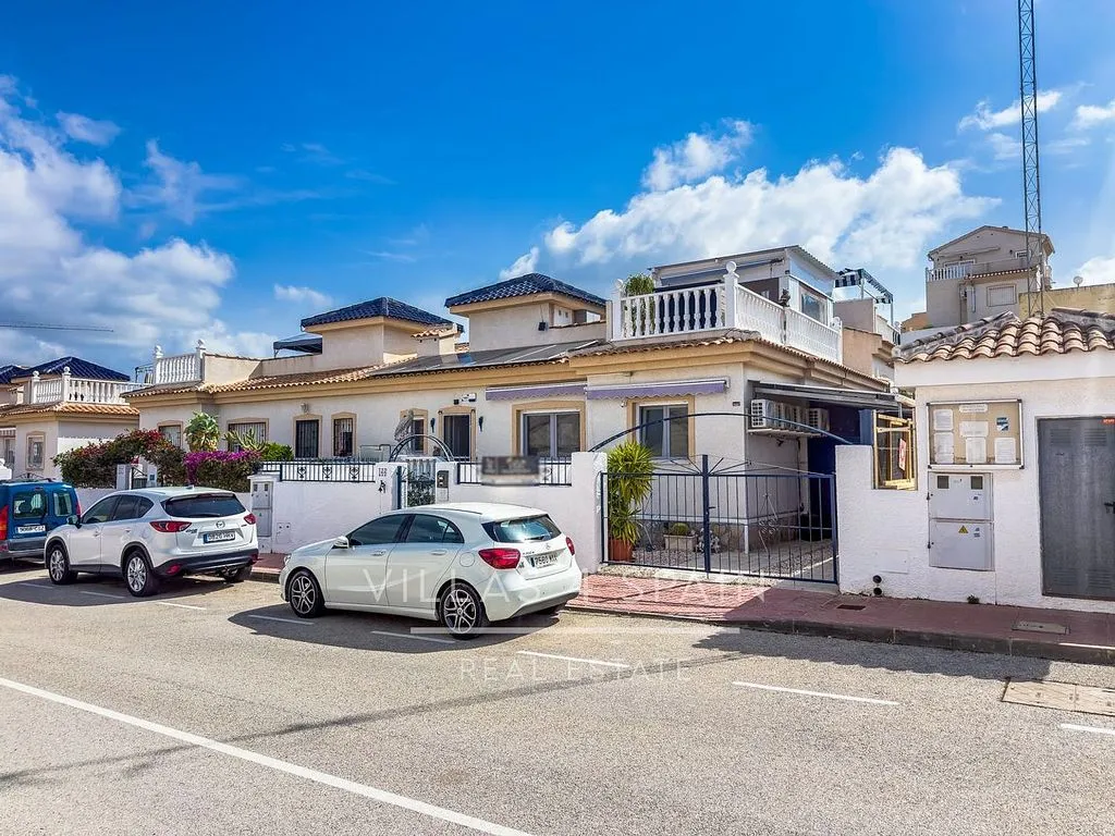 Välivaade - Three-Bedroom House with Pool in Ciudad Quesada
