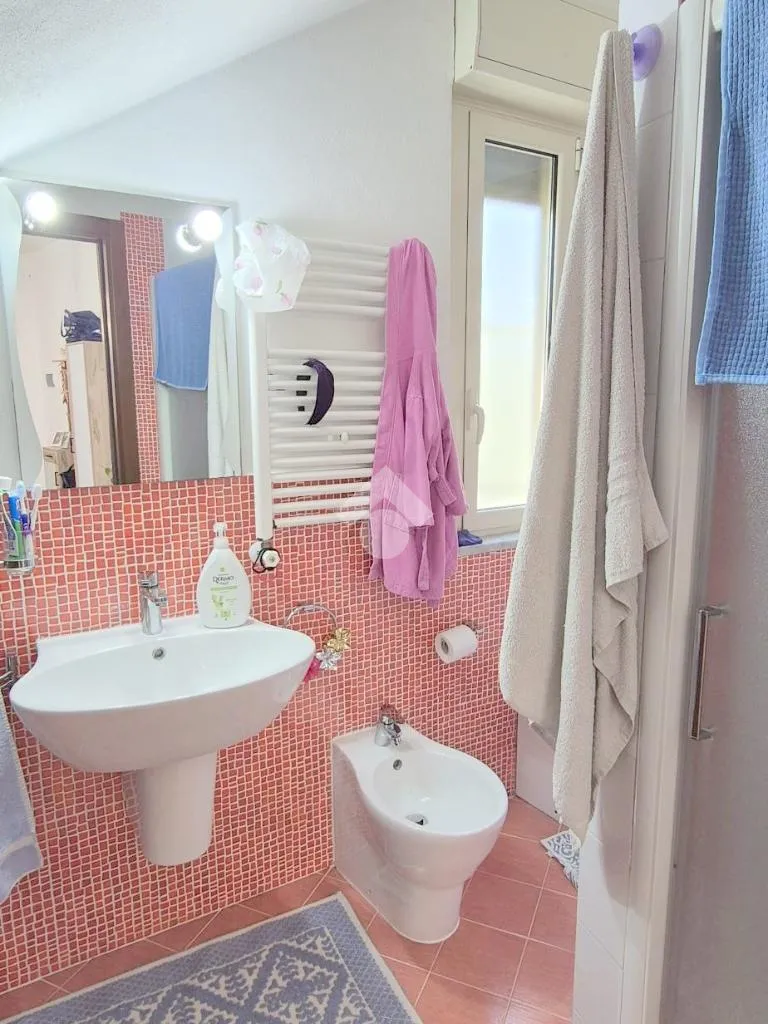 Salles de bain - Villa with Panoramic Terrace in Aquino