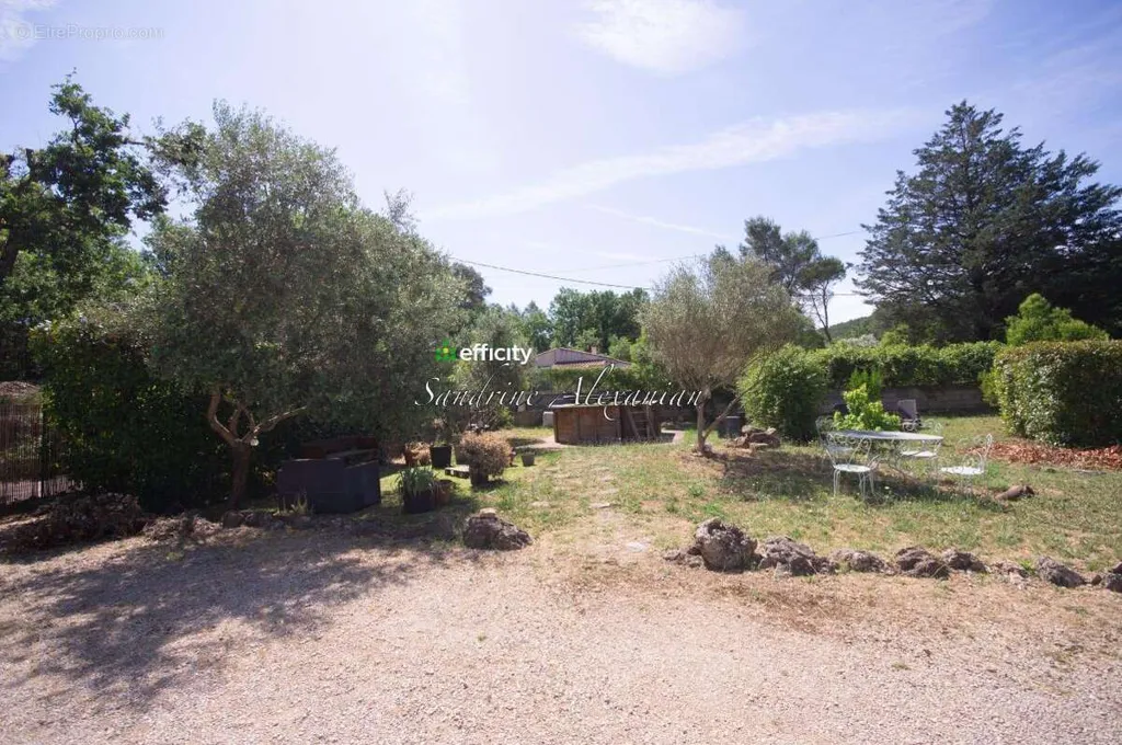 Giardino - Family House with Pool in Le Thoronet