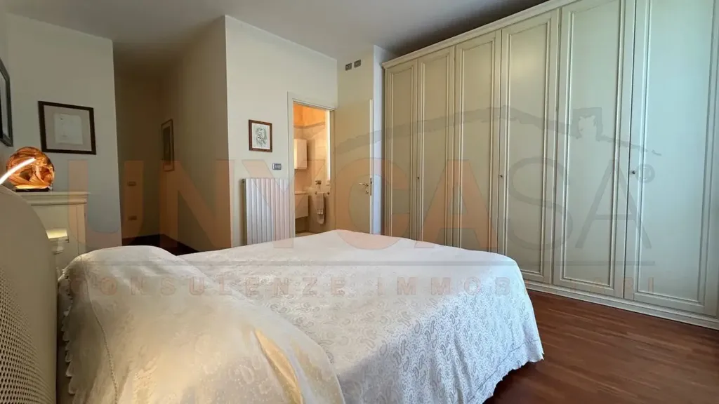 Bedrooms - Villa with Private Park in Padova