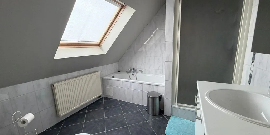 Vannitoad - Duplex Apartment with Lift in Overpelt