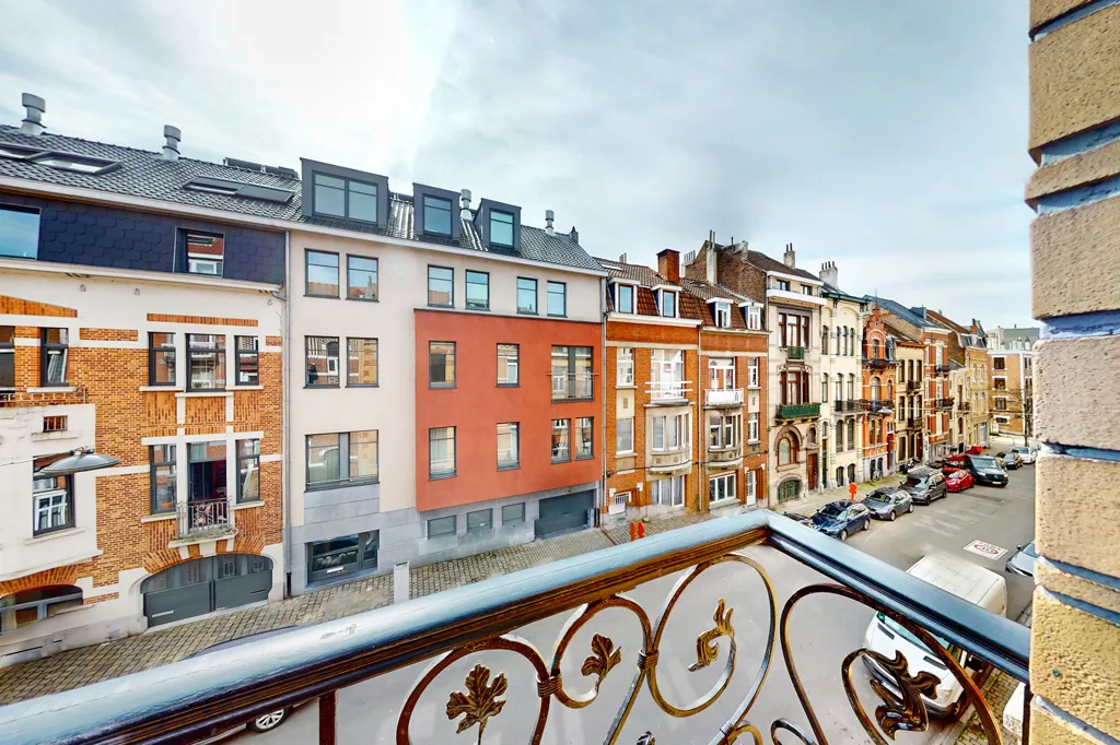 Balcon - Appartement 5 chambres à Schaerbeek