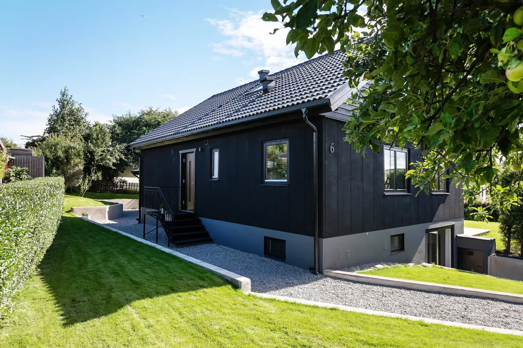 Extérieur - Fully Renovated Villa with Sunny Garden in Järfälla