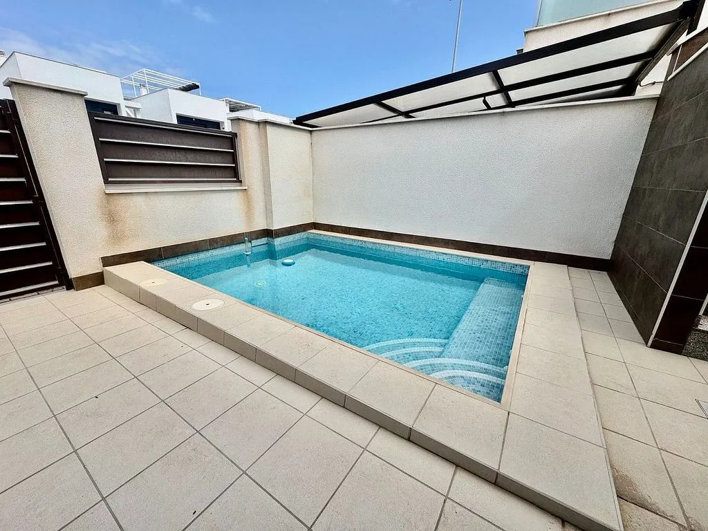 pool_area