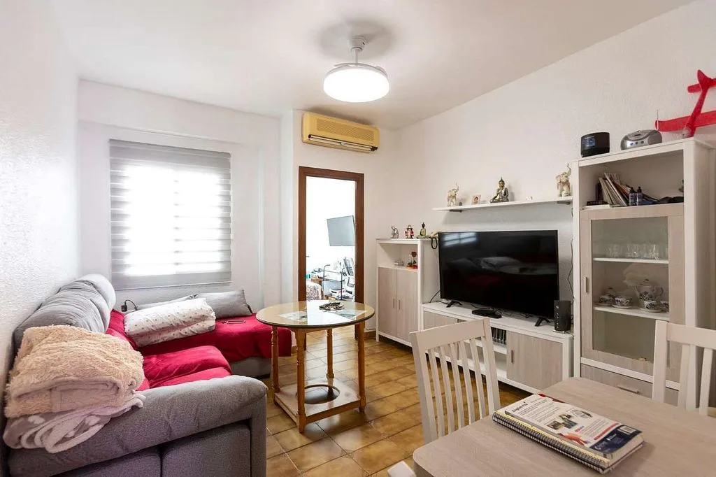 Elutuba - 3-Bedroom Flat in Motril Village