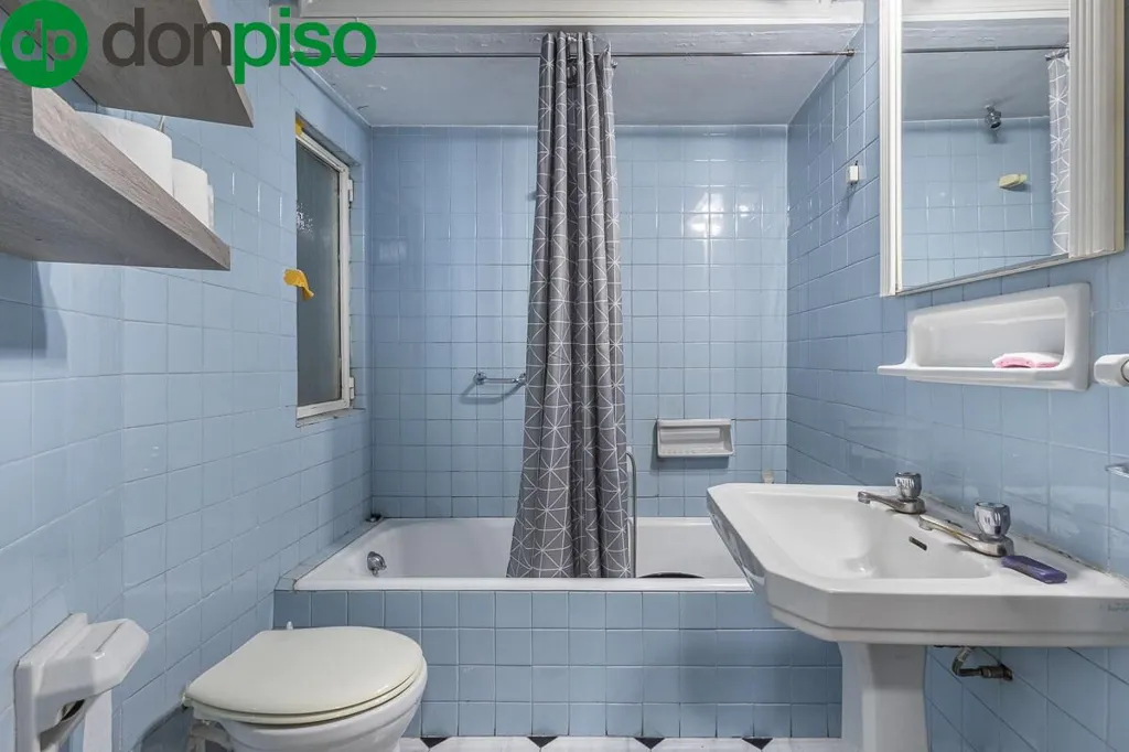 Salles de bain - Apartment with Terrace in Granada