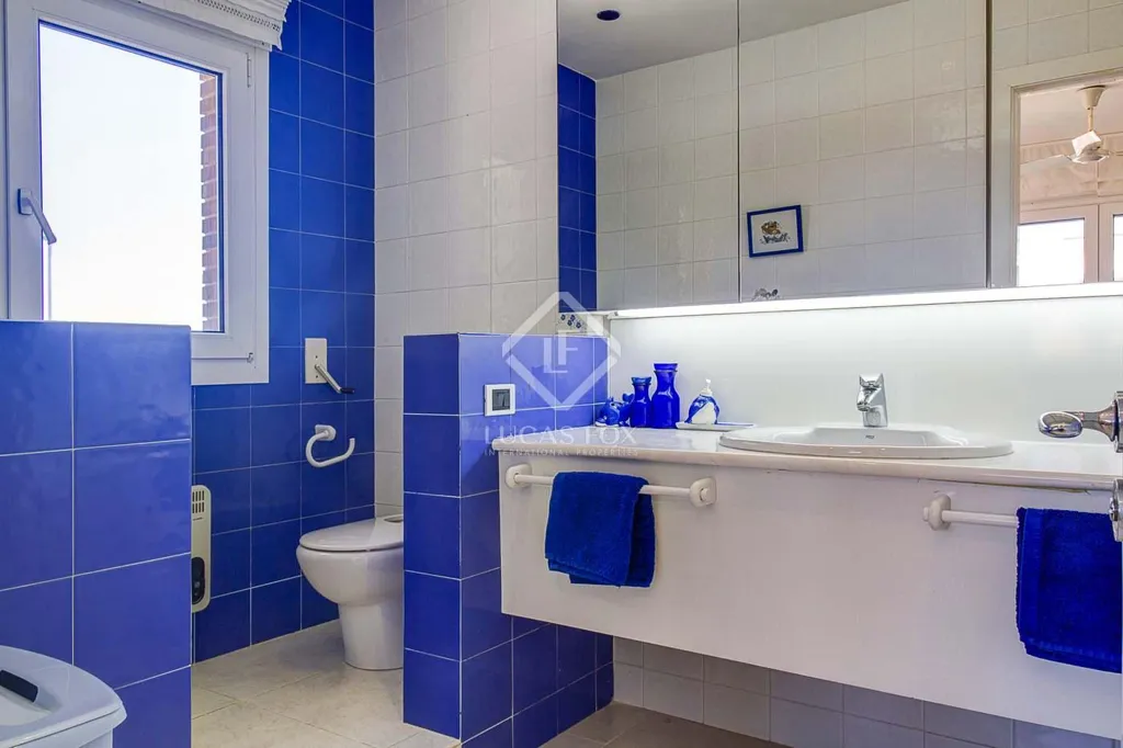 Vannitoad - House with Sea View and Pool in Torredembarra