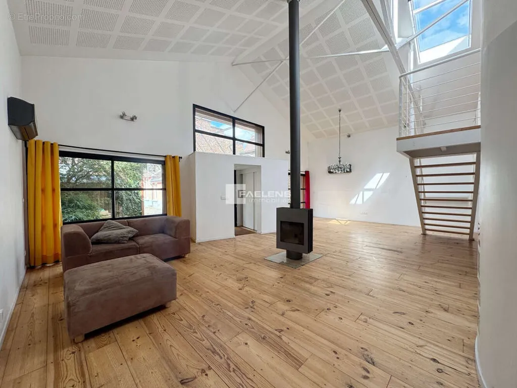 Soggiorno - Loft with Terraced Garden in Loos