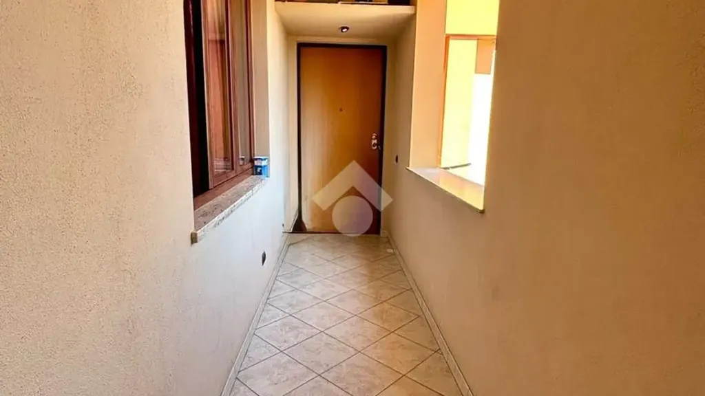 Entrée - 3-Room Apartment with Solarium in Quartu Sant'Elena