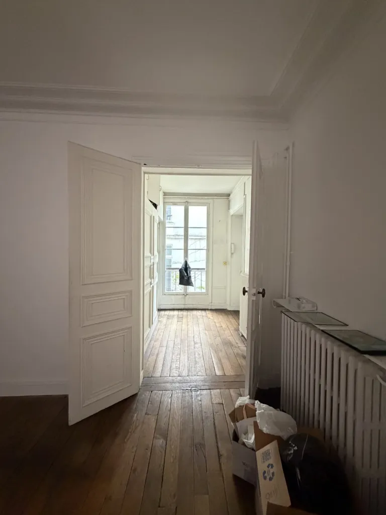 Toad - Characterful Flat with South View in Paris