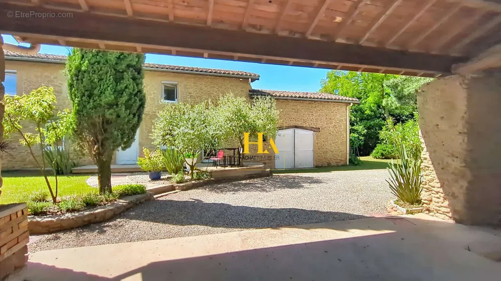 Maison 5 pièces à Bren