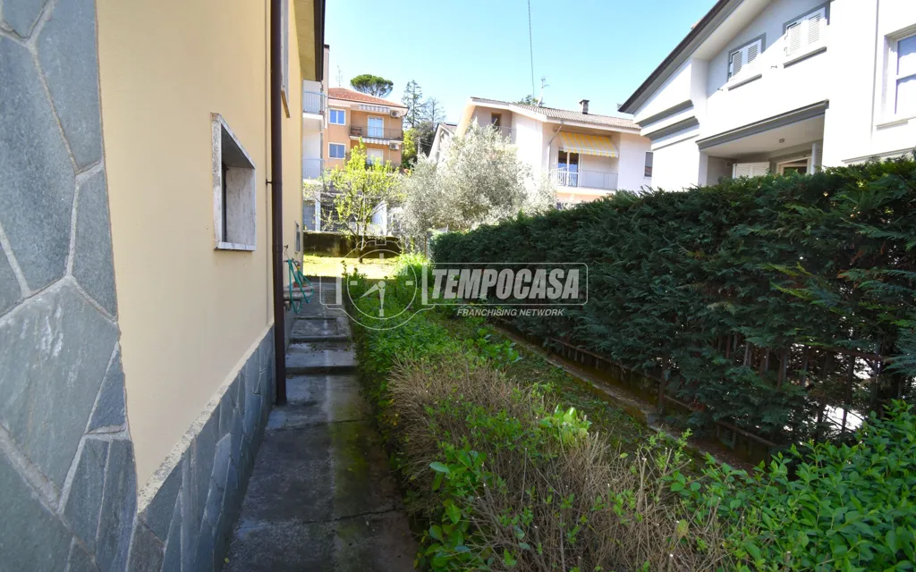Garden - Independent Villa with Garden in Moretta