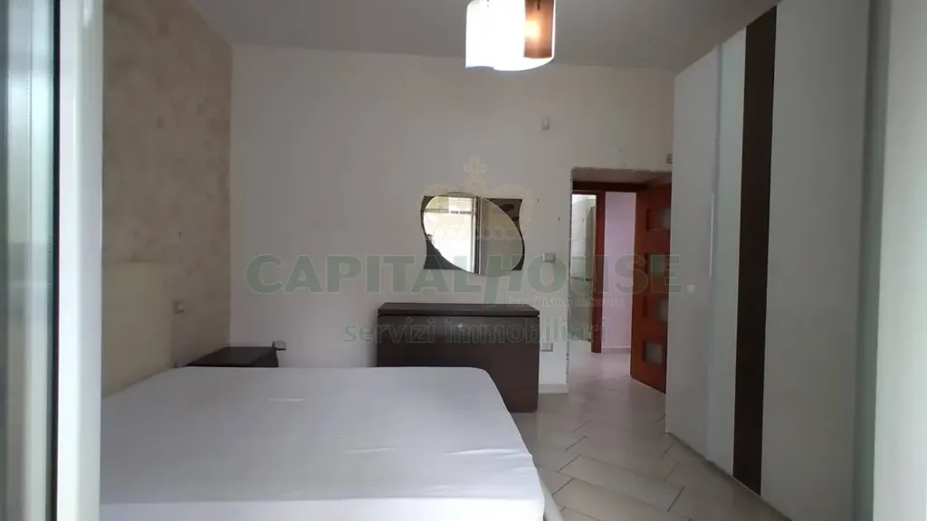 Magamistoad - Armed Two-Bedroom Flat with Balcony in Capua