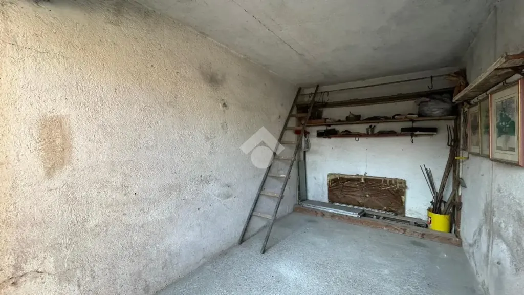 Pesuköök - 3-Room Apartment with Balcony in Brescia