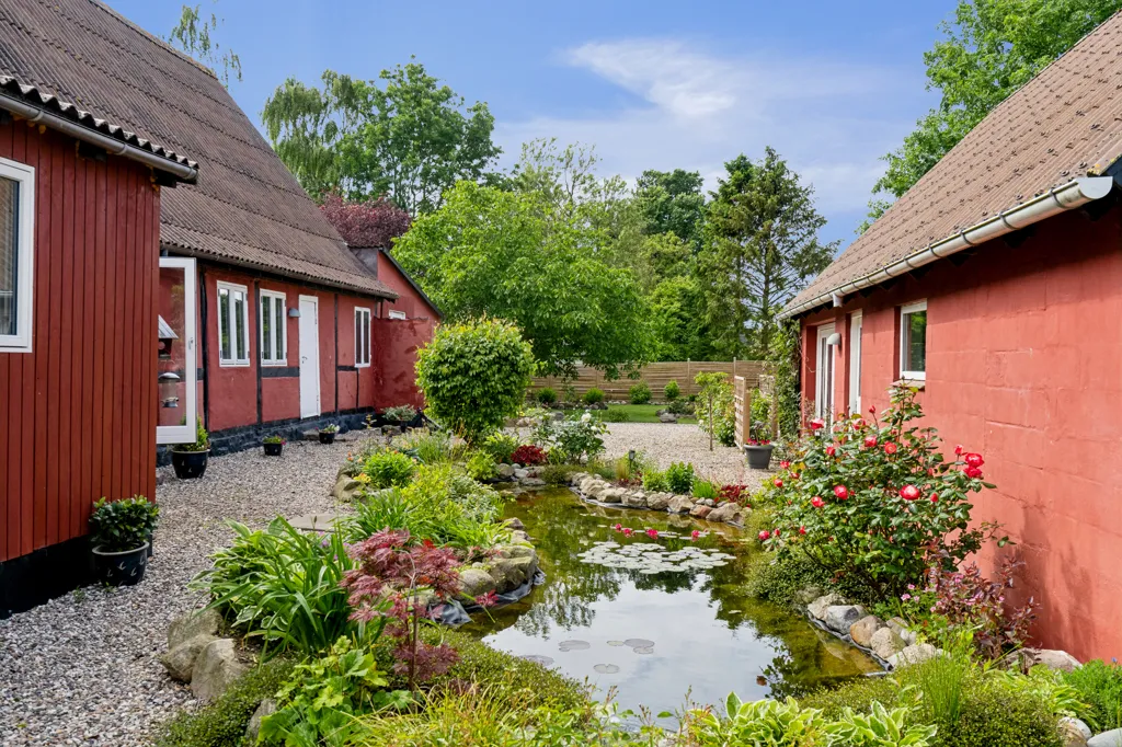 Aed - Historic Villa with Garden in Rudkøbing