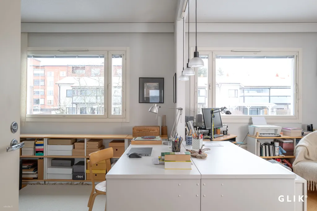 Despacho - Apartment with Lake View in Tohloppi, Tampere