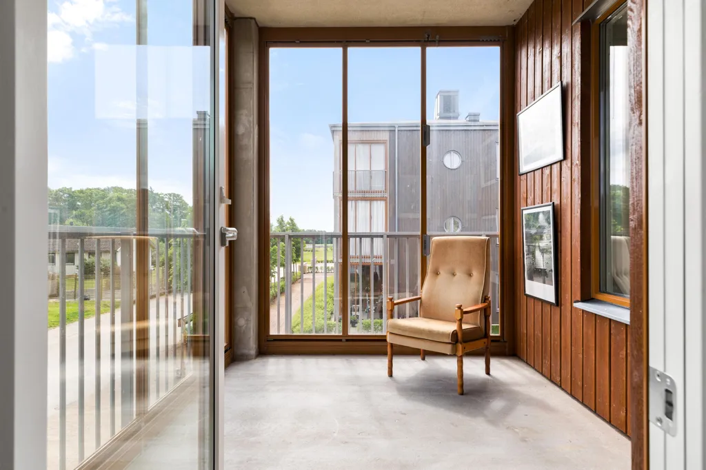 Balcone - Modern Flat with Balcony in Skedala