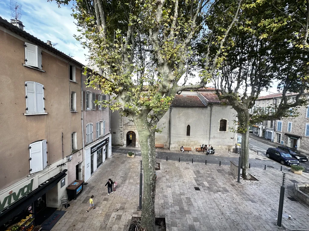 Extérieur - Appartement T2 Meublé et Rénové au Centre-Ville