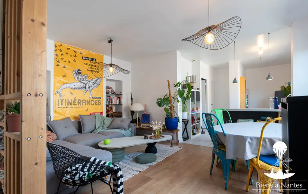 Elutuba - Mixed-Use Property with Loft Potential in Torfou