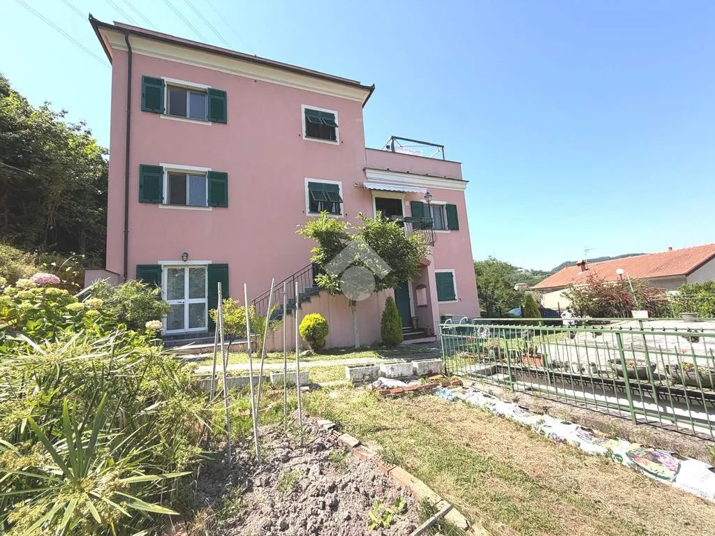 Extérieur - Villa with Terrace and Garden in Serra Riccò