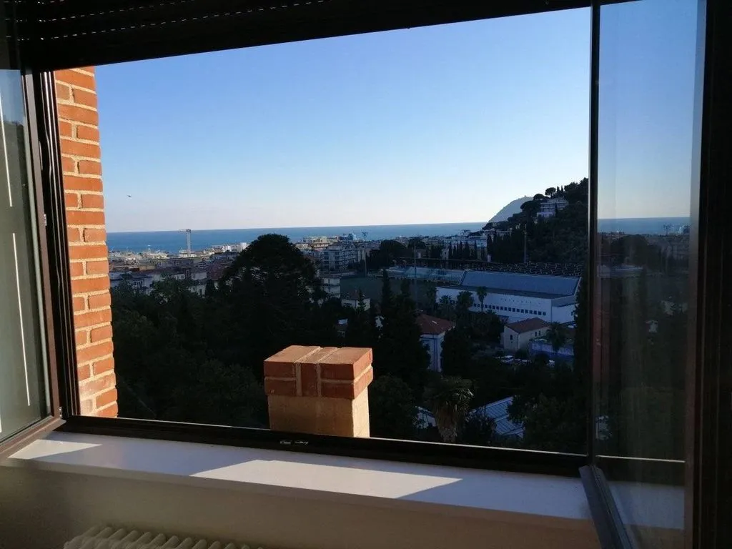 Pièces - Luxury Penthouse with Panoramic View in Alassio