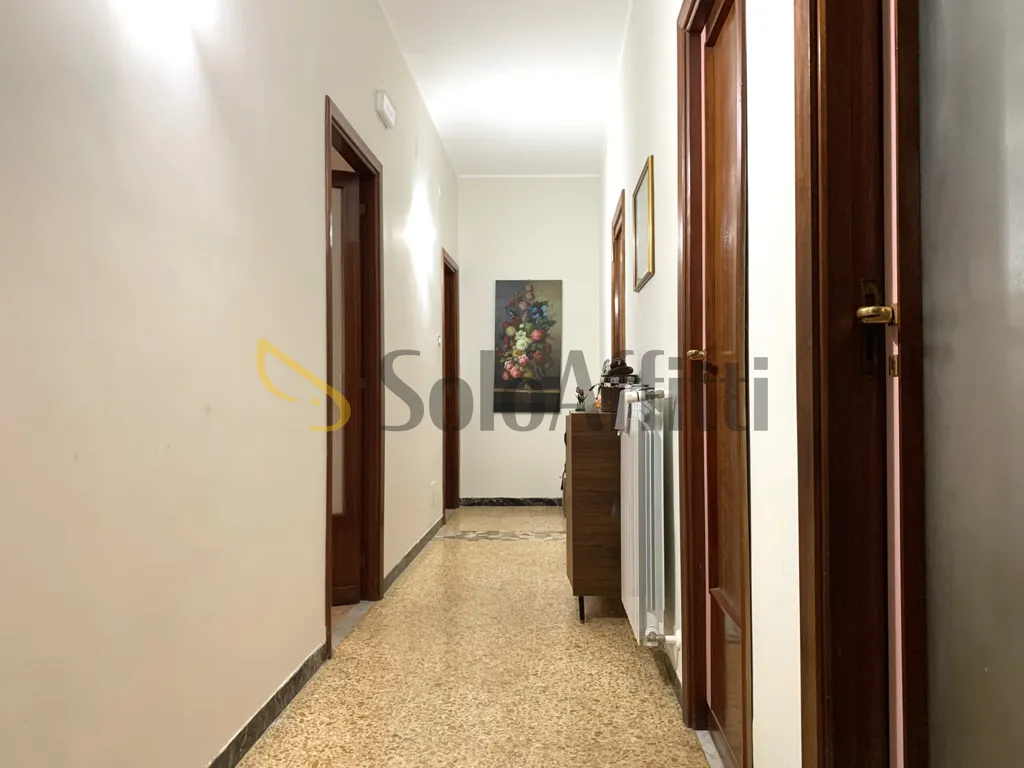 Entrée - Furnished Apartment with Balconies in Catanzaro