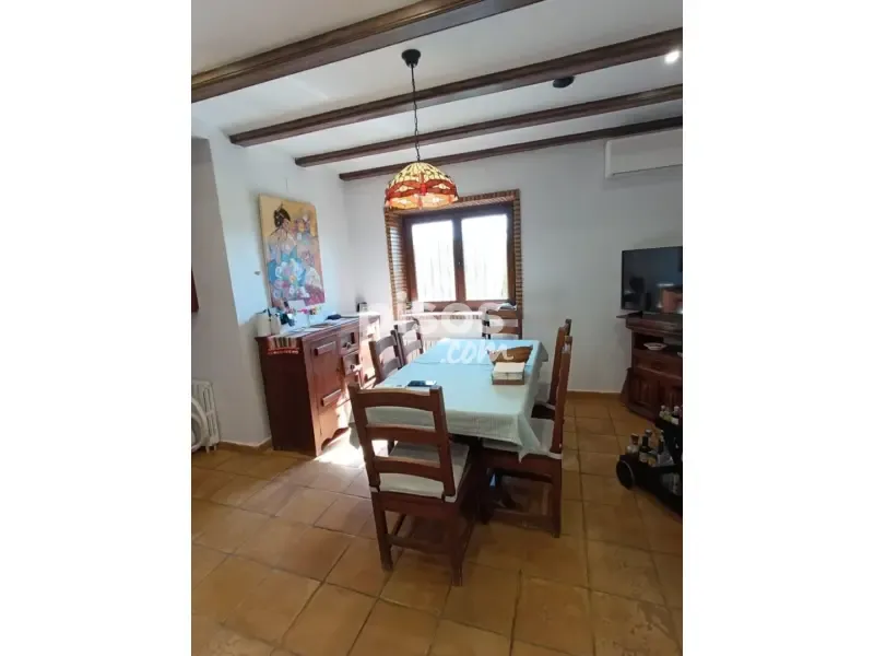 Salle à manger - Rustic Farmhouse with Land near Huerta