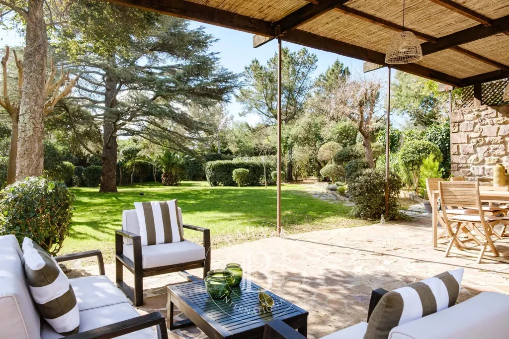 Terrasse - Villa contemporaine proche des plages à Grimaud
