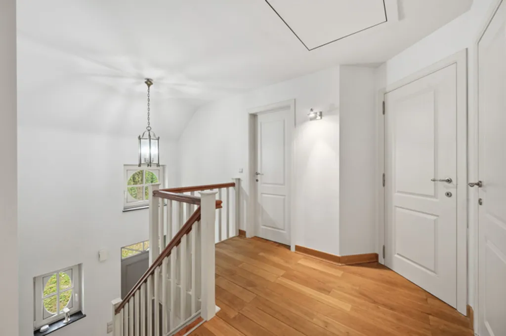 Ingresso - Villa with Panoramic Garden in Rotseelaar