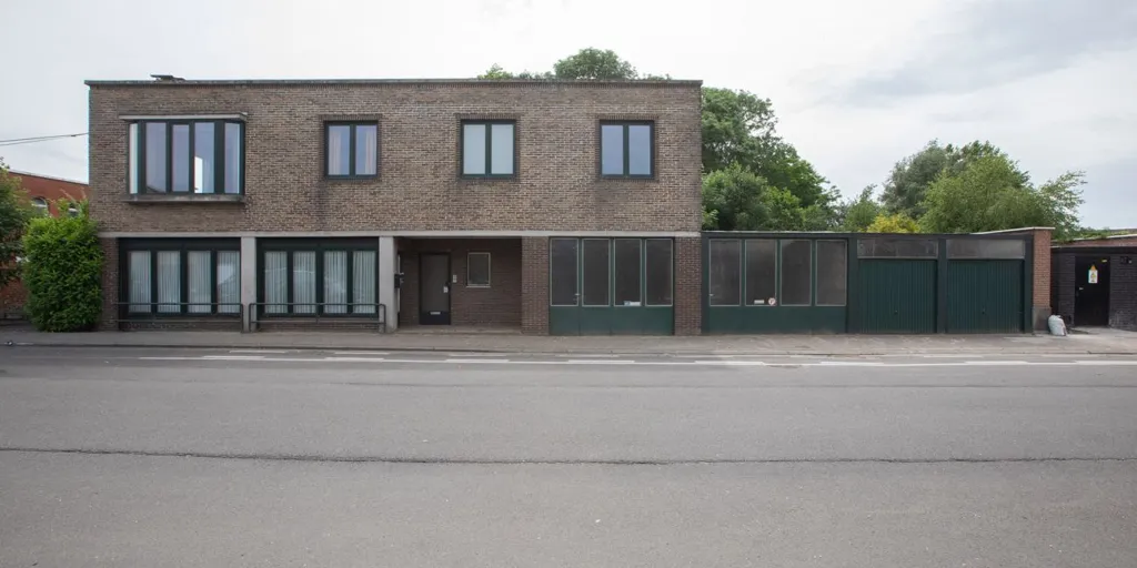 Extérieur - Pand à Rénover avec Atelier à Zomergem