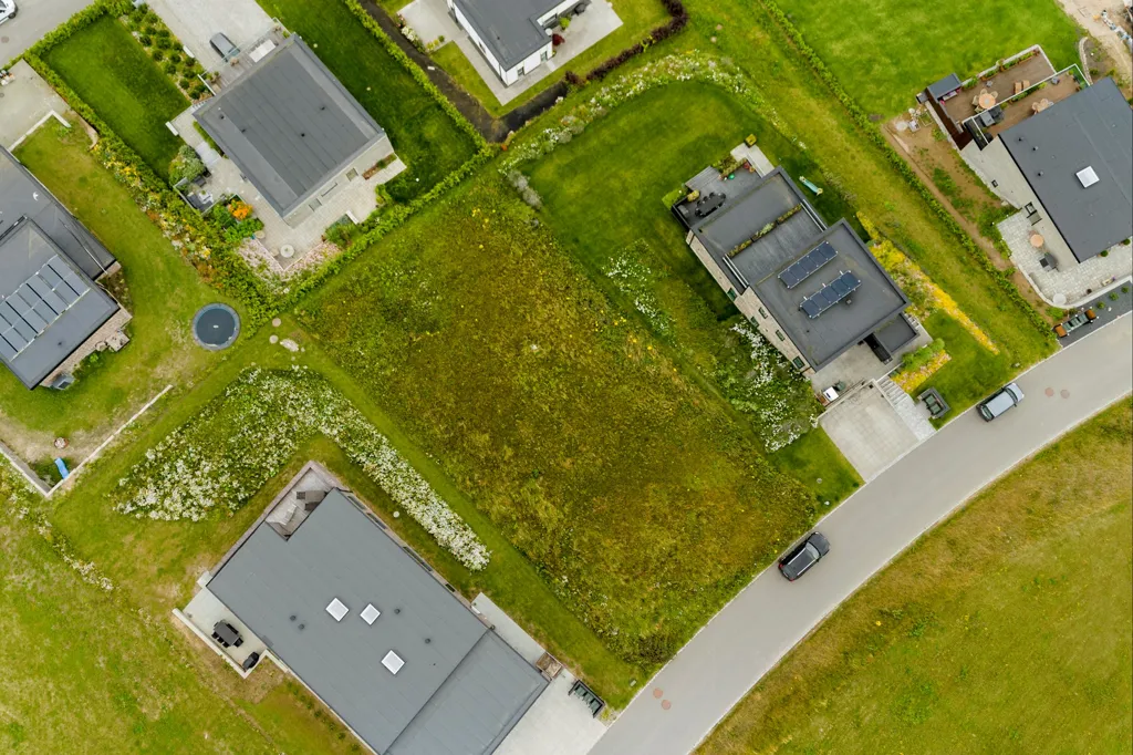 Õhuvaade - Year-Round Plot with 5G Coverage in Knebel