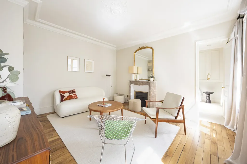 Elutuba - Renovated 3-Piece Paris 7e with East View