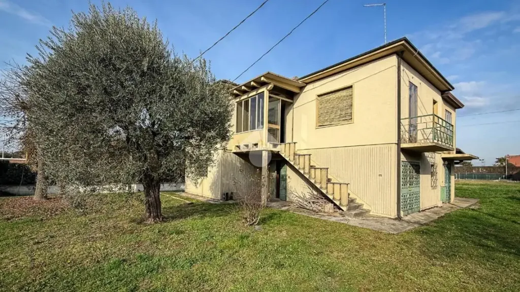 Välivaade - Detached House with Garden in Pianiga