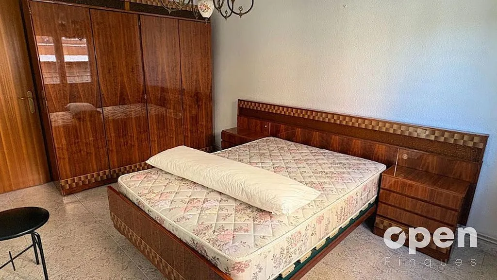 Magamistoad - Apartment with Garage in Terrassa