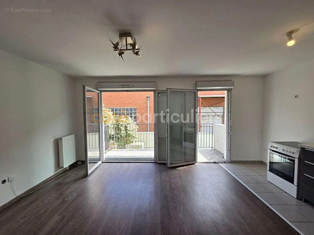 Cucina - Modern Flat with Parking near Line 7, Pantin