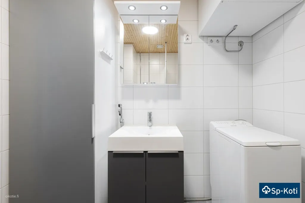 Vannitoad - Modern Flat with Balcony in Pori Centre