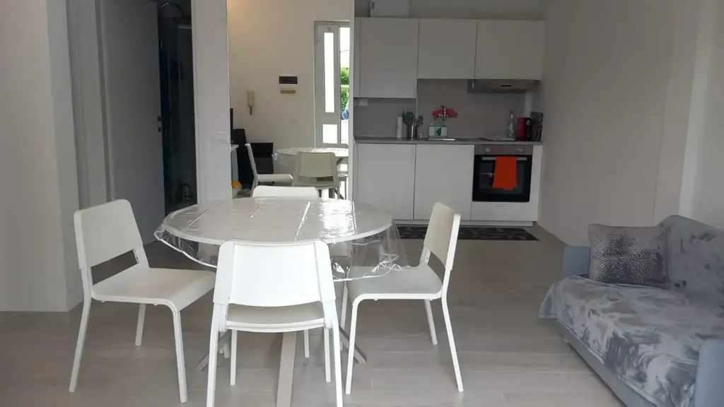 Salle à manger - Appartement 3 pièces à IT