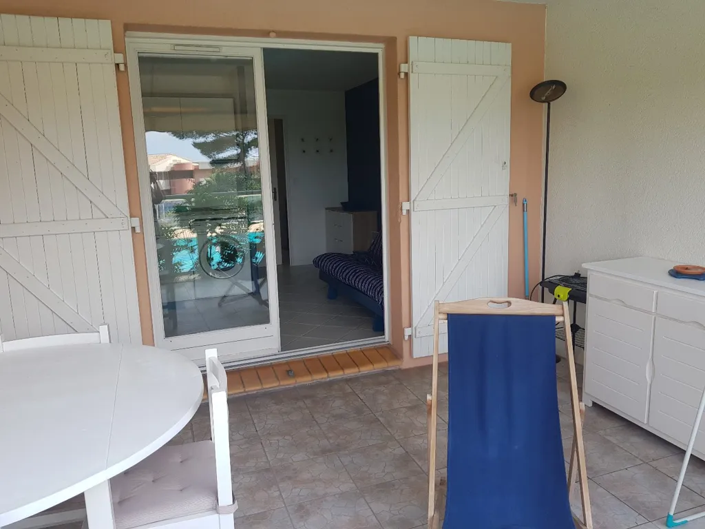 Terrasse - Appartement 2 Pièces avec Piscine à Sète
