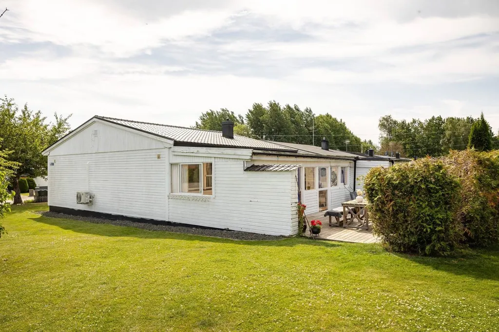 Giardino - Semi-Detached Villa with Garden in Bodafors