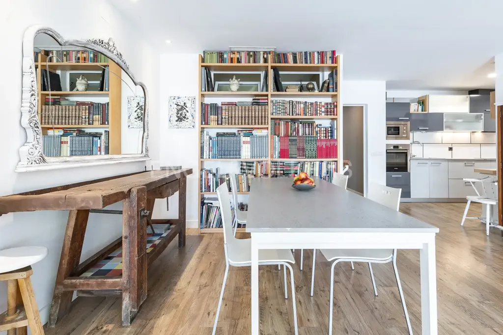 Salle à manger - Appartement meublé avec terrasse à Barcelone