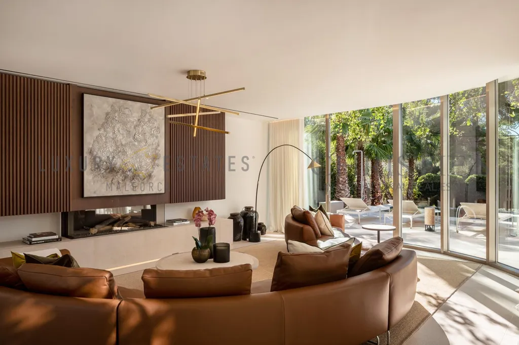 Living Room - Contemporary Villa with Sea Views in Bendinat