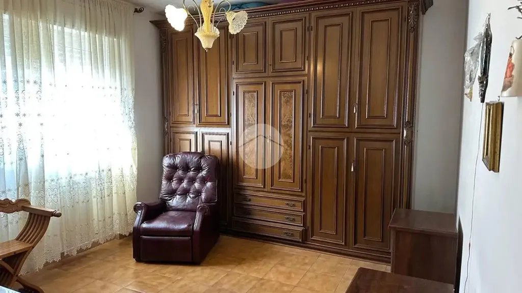 Appartement 4 pièces à IT