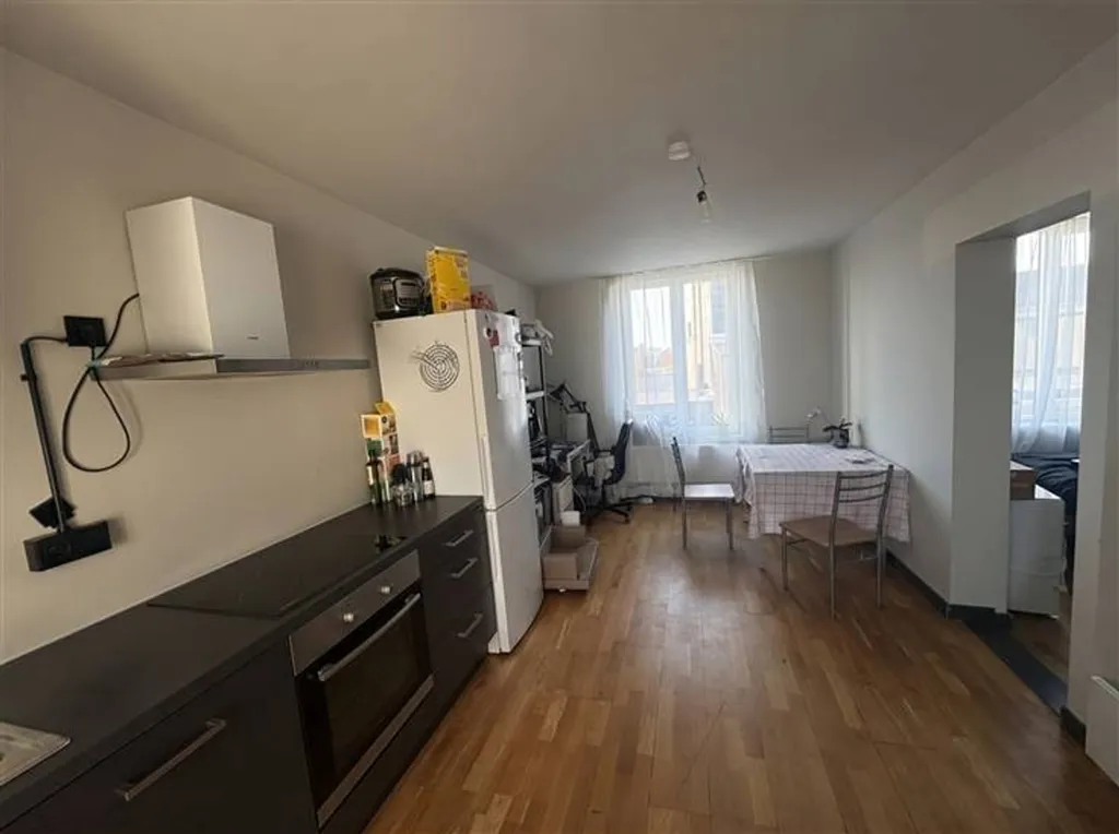 1 magamistoaga korter asukohas Antwerpen