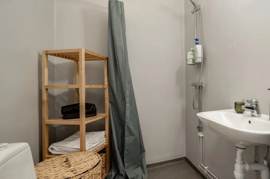 Vannitoad - Charming Central Flat with Balcony in Söderhamn